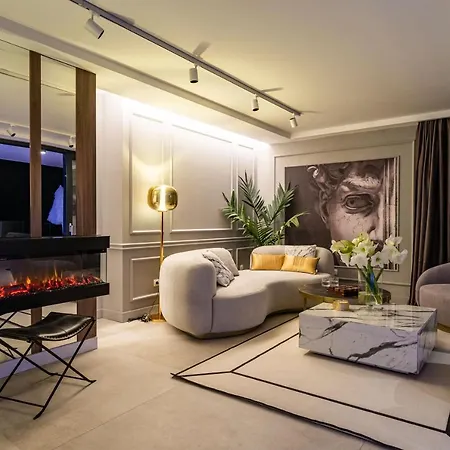 Lux Kalifa 5 Star Exquisite * Ragusa