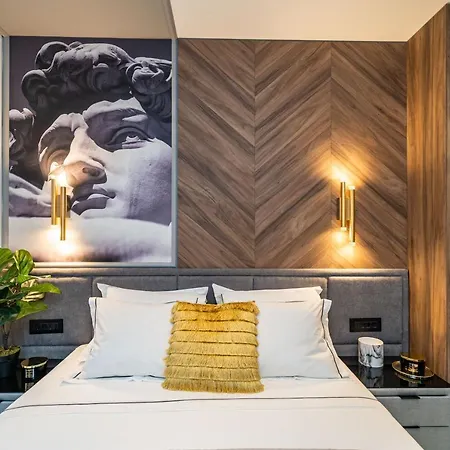Lux Kalifa 5 Star Exquisite Ragusa