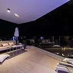 Lux Kalifa 5 Star Exquisite Apartman