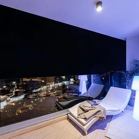 Daire Lux Kalifa 5 Star Exquisite *