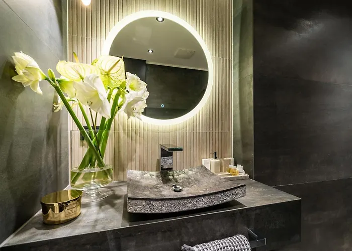 Lux Kalifa 5 Star Exquisite Ragusa