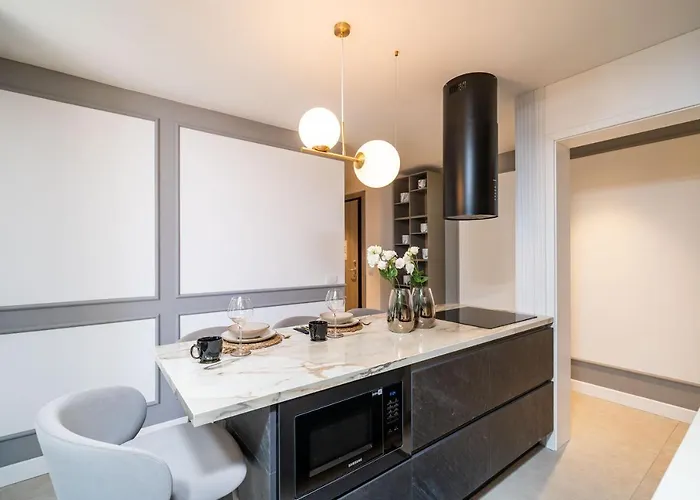 Lux Kalifa 5 Star Exquisite * Ragusa